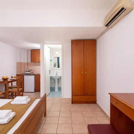Aparthotel Golden Valentin Hersonissos (Crete)