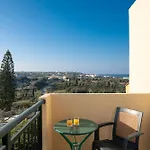 Aparthotel Golden Valentin 3*
